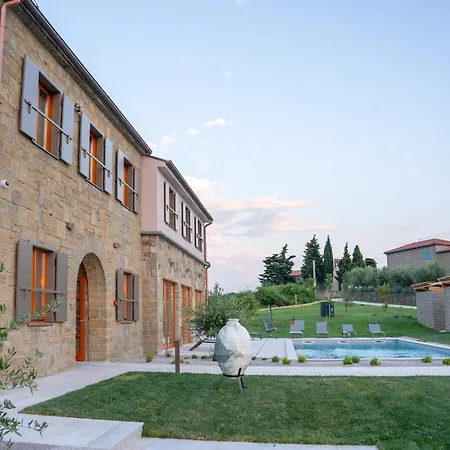 Paradiso Distria * Umag