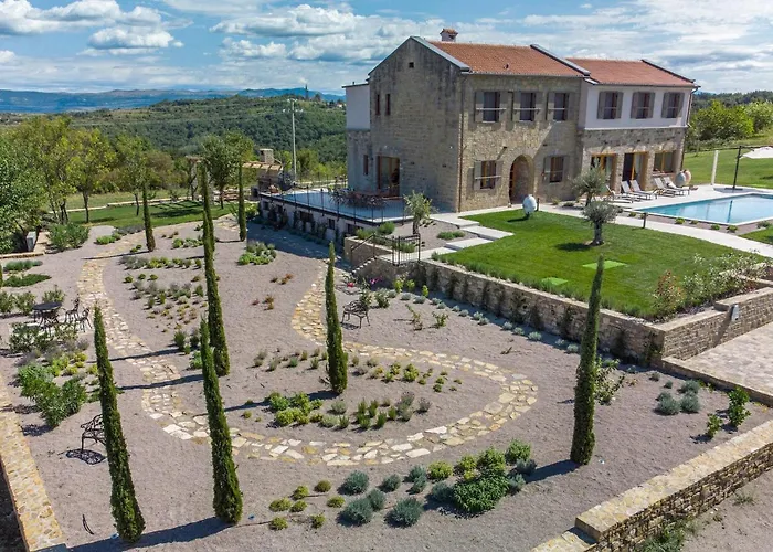 Paradiso Distria * Umag