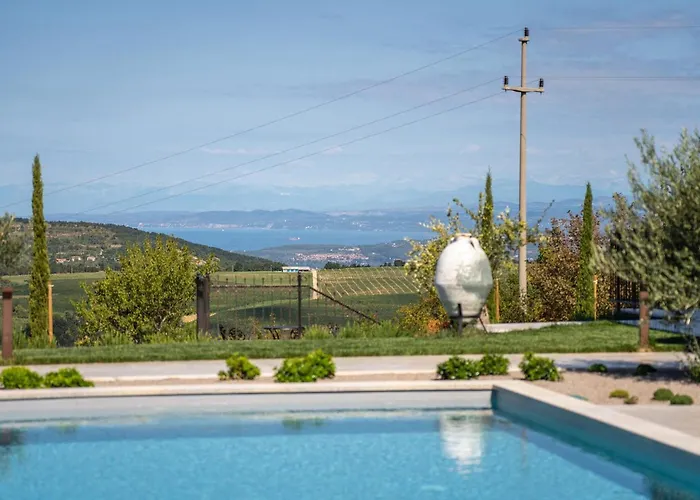 Paradiso Distria Tatil Evi